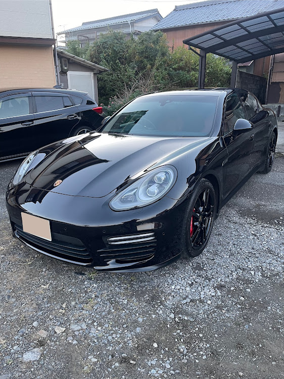 パナメーラの車検・洗車・スパシャンキャンディーコート・ヌルテカボディ・エロい艶に関するカスタム事例の投稿画像2枚目