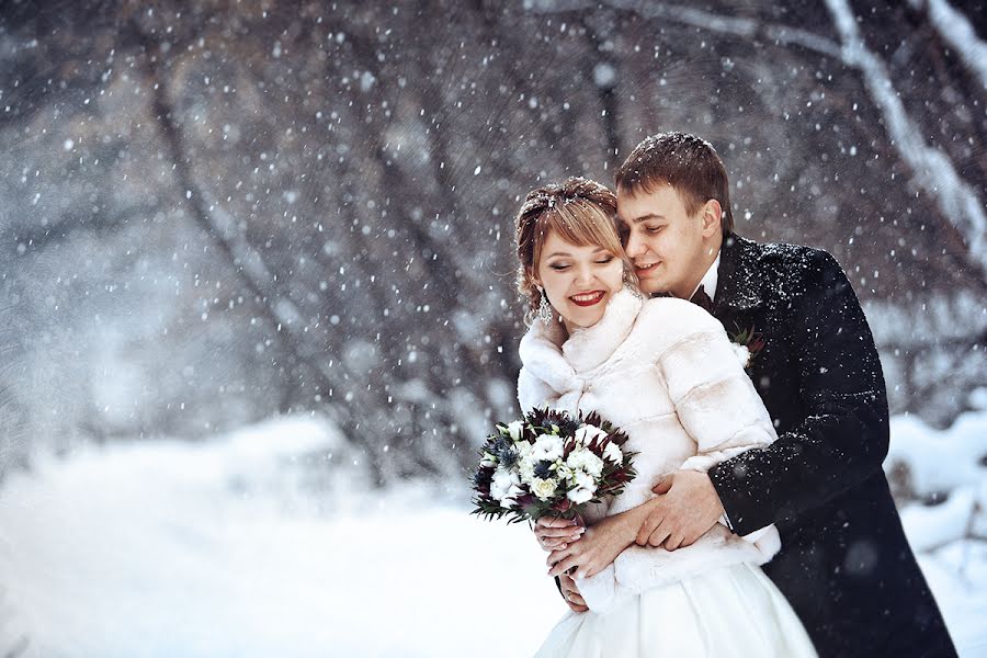 Wedding photographer Anastasiya Gordeeva (gordeevigordeeva). Photo of 3 January 2016