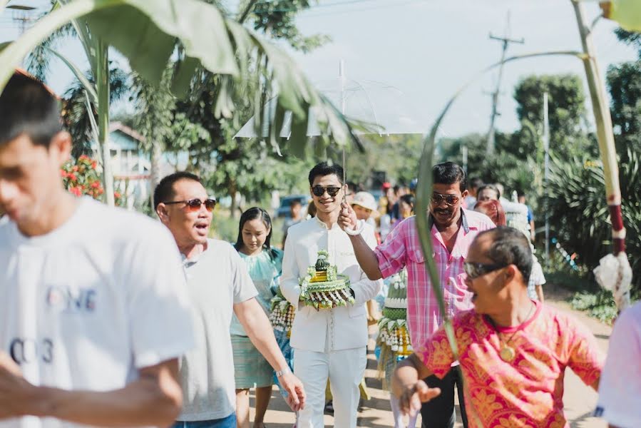 Fotógrafo de bodas Pongpisut Jantamala (jamejumppisut). Foto del 8 de septiembre 2020