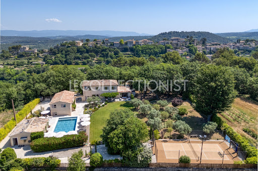 Luxury seasonal rental house in Ménerbes (84560) - Property with pool and tennis court