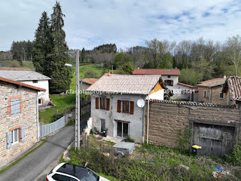 maison à Sainte-Agathe (63)