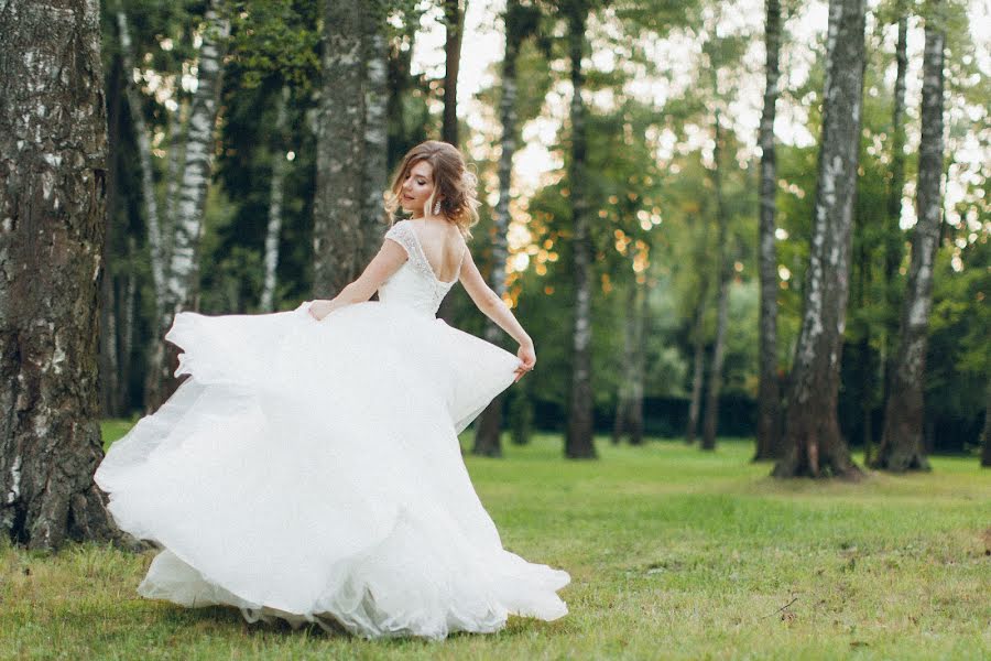 Fotógrafo de casamento Aleksandr Rudenkiy (rudenky). Foto de 23 de setembro 2016