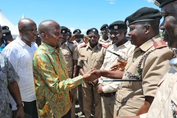 Interior CS Kithure Kindiki greets leaders when he arrived in Baringo on May 18, 2023.