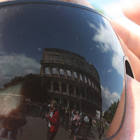 La vista del Colosseo di 