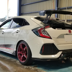 シビック FK7