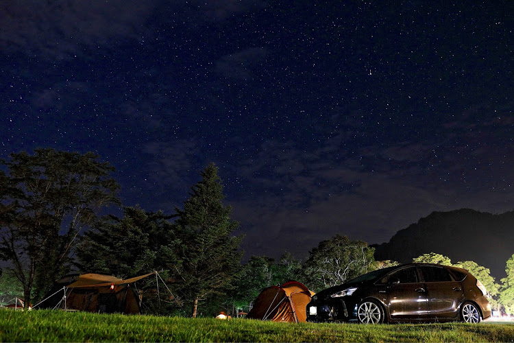 プリウスαのキャンプ・プリウスα・星空と愛車・星空・戸隠に関するカスタム事例の投稿画像2枚目