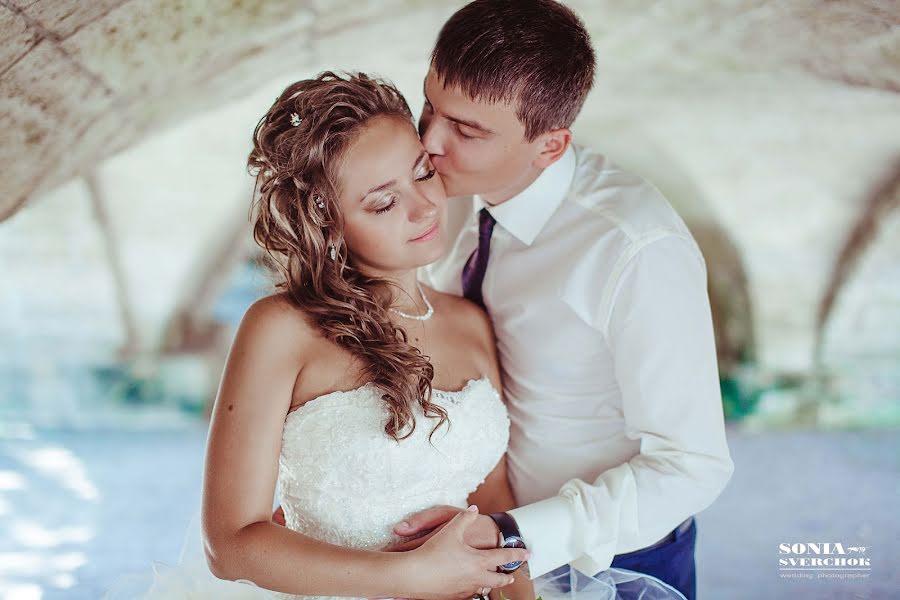Fotograful de nuntă Sonya Badeeva (soniasverchok). Fotografia din 18 septembrie 2013