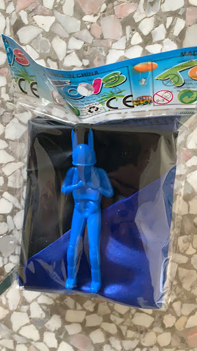 Title 4, Kids Throw Parachute Toy with Soldier Parachuti...