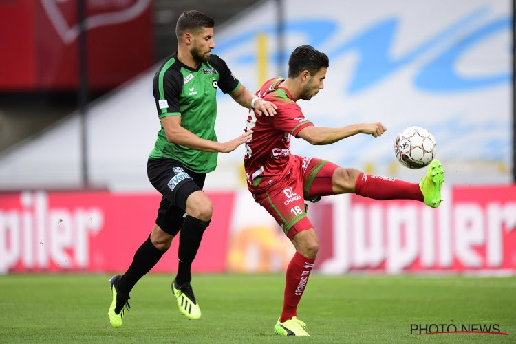 Bij Zulte Waregem zat er eentje in zak en as: "Soms is het shit om verdediger te zijn"