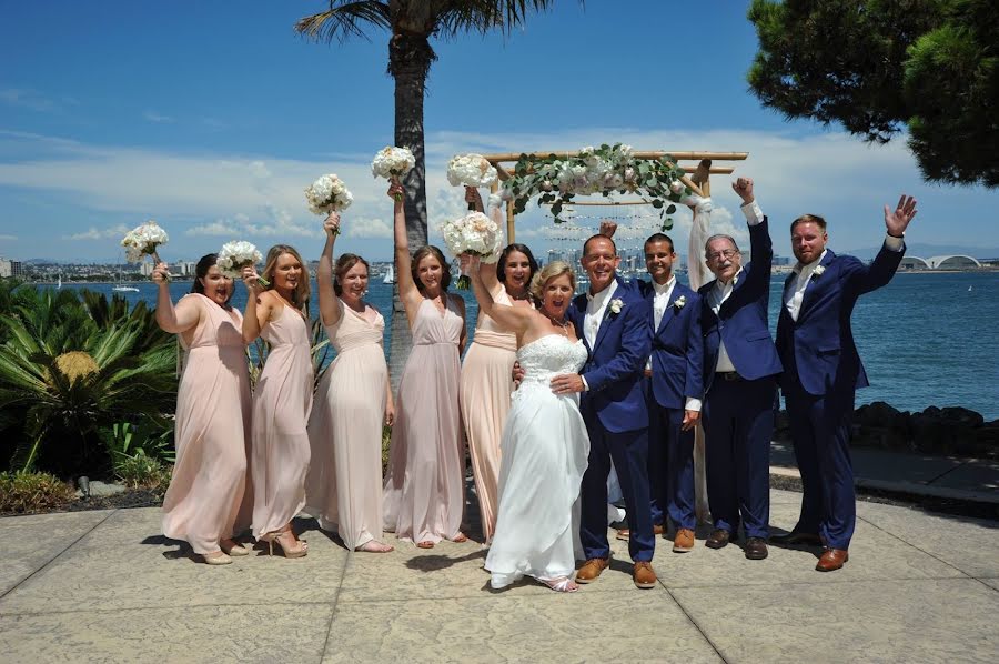 Fotografo di matrimoni Suzanne Sanger (suzannesanger). Foto del 18 maggio 2023