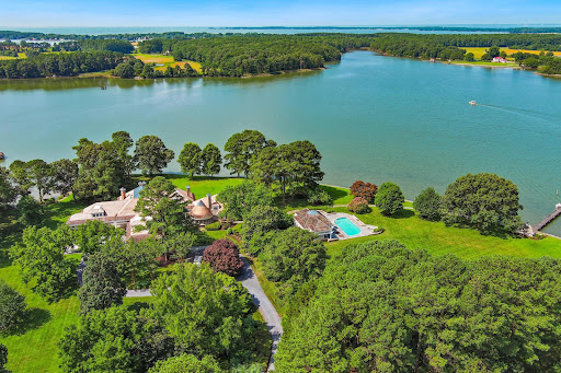 Maison avec piscine en bord de mer 2