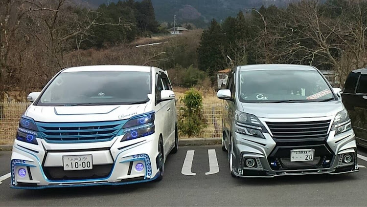 ヴェルファイアの金曜日・東京オートサロン2020・Dark Blood・幕張メッセに関するカスタム事例の投稿画像3枚目