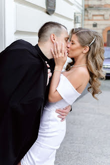ช่างภาพงานแต่งงาน Anastasiya Areschenko (ares) ภาพเมื่อ 24 มิถุนายน 2022