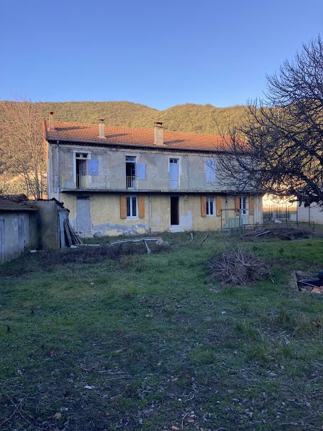 Vente maison 15 pièces 255 m² à Les Salles-du-Gardon (30110), 115 000 €