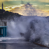 Mareggiata sul lungomare di 