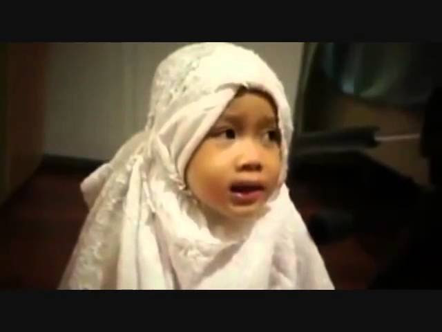 Anak Kecil Sudah Pinter Baca Al Quran  SenzoMusic.com