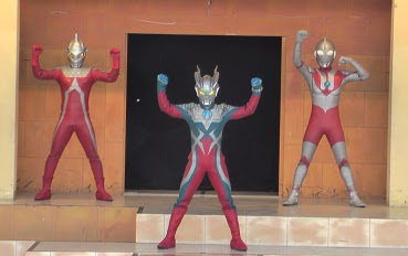 ひらパー ウルトラヒーローショー 4 24 千早村 村営ｍ７８ファン駅舎