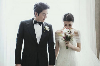 Foto: Potret tamu undangan pernikahan Park Ha Sun dan Ryu Soo Young ini. http://ift.tt/20kt43r - Berita Terkini Park Ha Sun dan Ryu Soo Young Terbaru Hari Ini -Ryu Soo Young dan Park Ha Sun mengucap janji suci pernikahan pada 22 Januari lalu. Upacara pernikahan yang bertempat di sebuah hotel di Seoul ini dihadiri sejumlah tamu undangan dari kalangan artis. Siapa saja? 