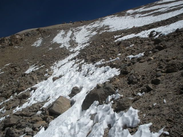 Descenso del volc&aacute;n Chachani