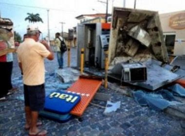 Bandidos explodem caixa eletrônico em São Gonçalo dos Campos