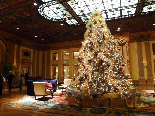 旅とクリスマスツリー アメリカのツリーあれこれ 旅メモ 格安に行く海外個人旅行の教科書