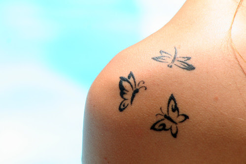 Tagged with tatuagem, borboleta, libélula, tattoo .
