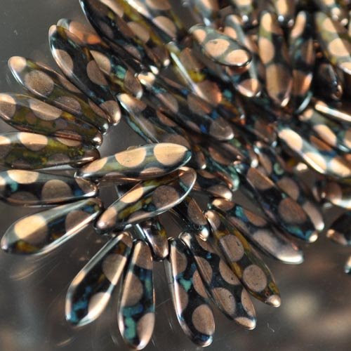 s19089 Glass Daggers - 5 x 16 mm Dagger Beads - Jet / Copper Spots (25)