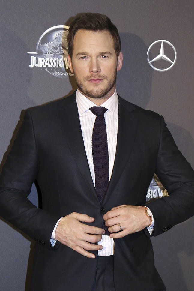 Chris Pratt begins promotion for Jurassic World on Graham NortonLainey Gossip Entertainment Update