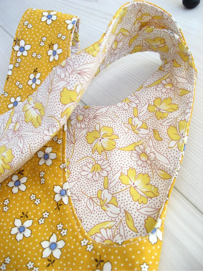 Apron dress