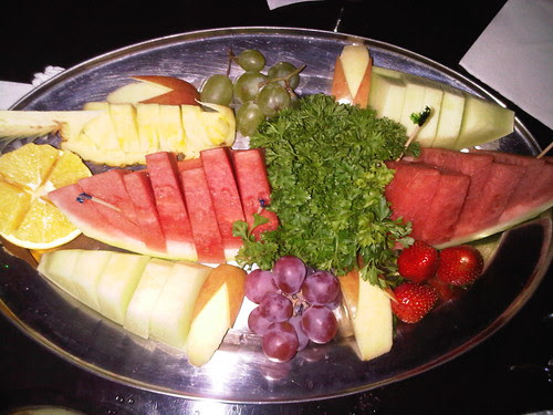 IMG01061-20091120-2238 by slurpyderpy.