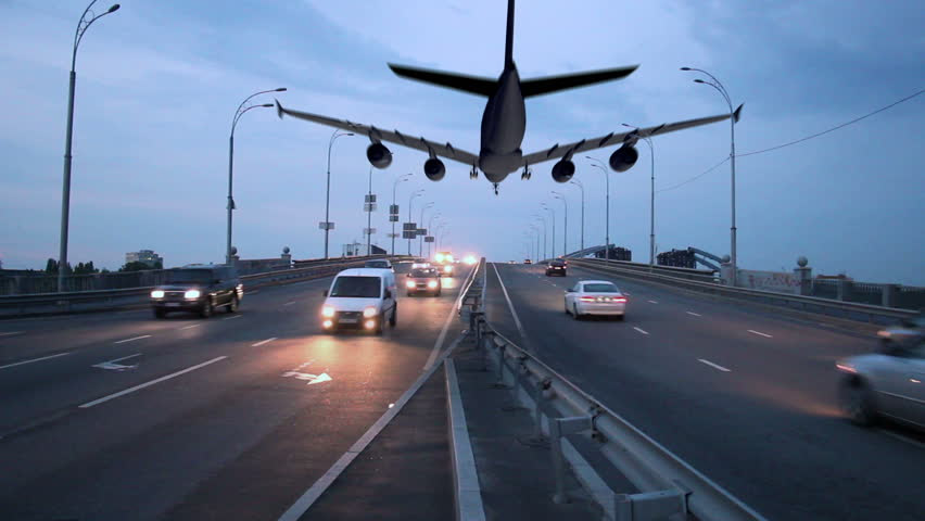 Resultado de imagen para airplane and highway