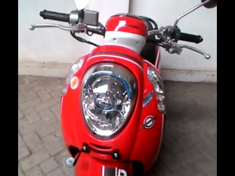 VIDEO : plus minus new honda scoopy esp - ini adalahini adalahhondaskupi generasi kedua setelah generasi pertama yang masih karburator. skutik retro modern ini menggunakan ...