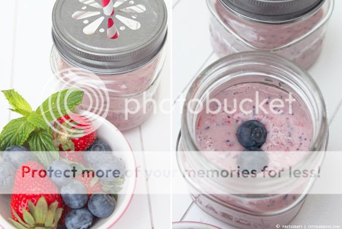 http://i402.photobucket.com/albums/pp103/Sushiina/newblogs/smoothie1.jpg