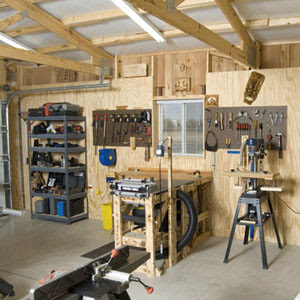 Photo tour of home woodworking shops