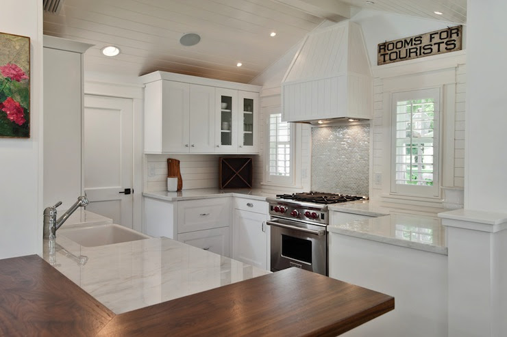 Beadboard Kitchen Hood - Cottage - kitchen - mhkap
