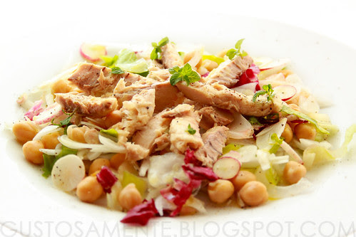 Insalata di sgombro e ceci al profumo di menta