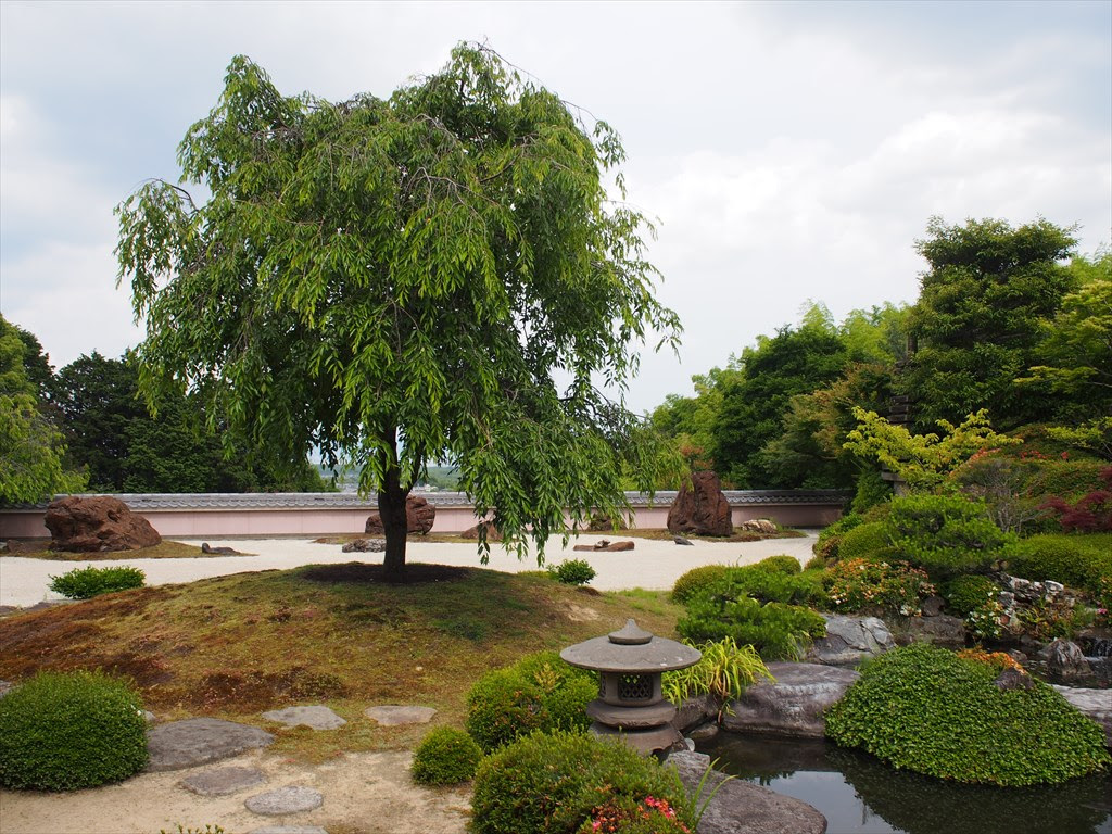 大原野にある 石の寺 正法寺 京都旅屋