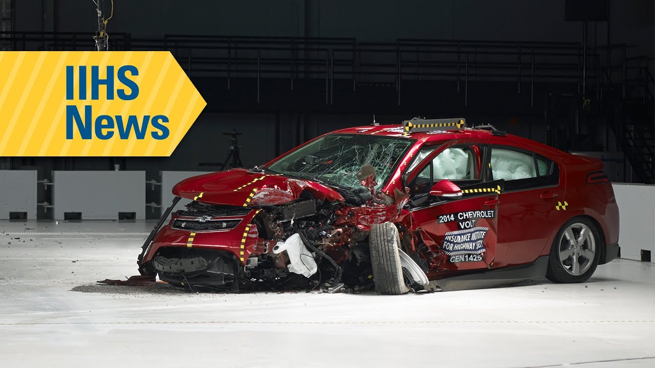 Small car ratings run gamut in small overlap crash tests 