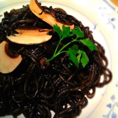 Ink pasta!  (Taken with Instagram at Cafe Ma Maison)