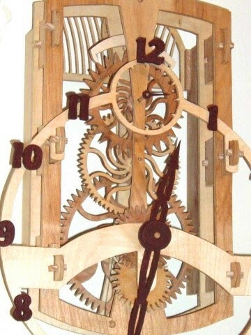 Download Wooden Gear Clock Pattern Plans Free
