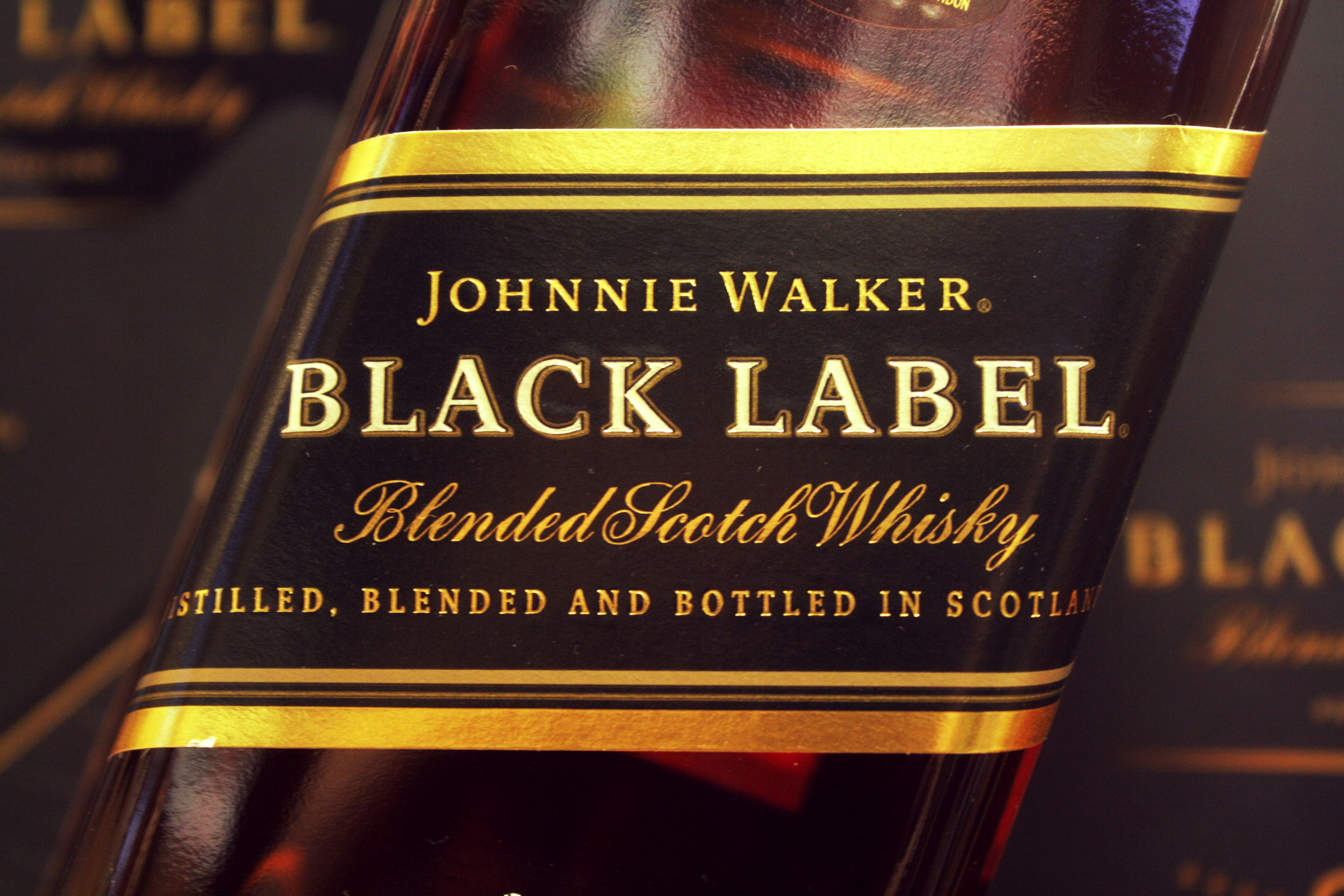 Johnnie Walker Black Label Blended Scotch Whisky Picture – Wallsev.com ...