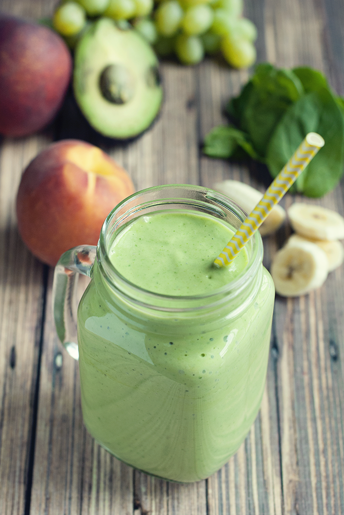 Homemade cleansing detox drinks