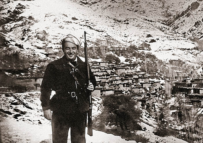 Журналист Евгений Примаков во время секретной миссии в Северном Ираке. 1970-е годы