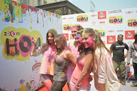 Sunny Leone, Dolly and Tanisha at Zoom Holi Party