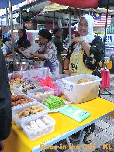 NL - kuih-muih n noodles