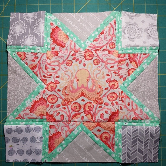 #crazytwistedquilters #tulapink A star to start me out.