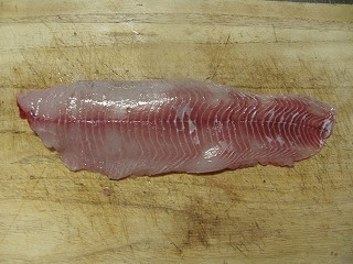 ライギョを捌く 週刊オブイェクト