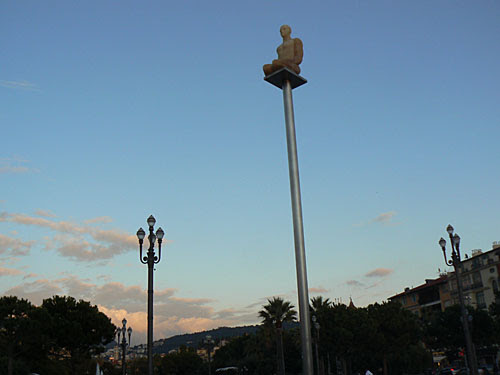 la nuit tombe.jpg