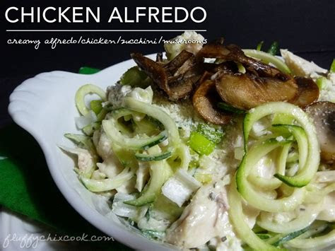 creamy  carb chicken alfredo zucchini zoodles