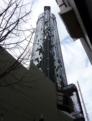 P1000081-2009-12-30-Peachtree-Plazza-Scaffold-Whole-Elevator